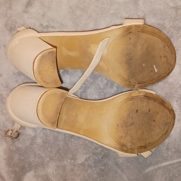 Chunky heel sandals - Picture 2 of 5